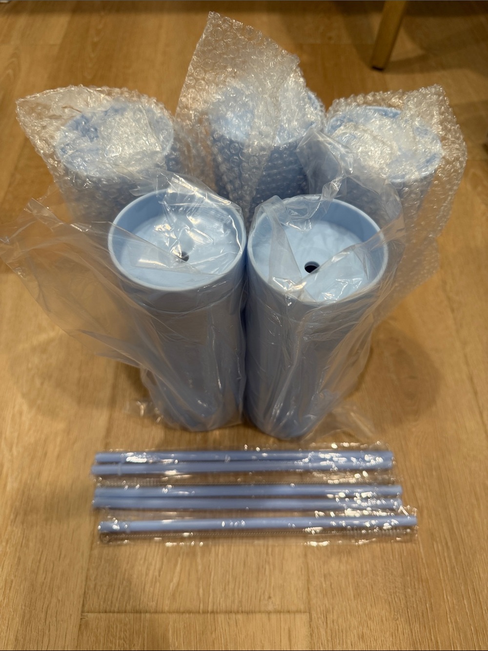 Set of 5 Light Blue Insulated Tumblers with Lids and Straws